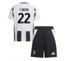 Juventus Timothy Weah #22 Koszulka Podstawowa dzieci 2024-25 Krótki Rękaw (+ krótkie spodenki)